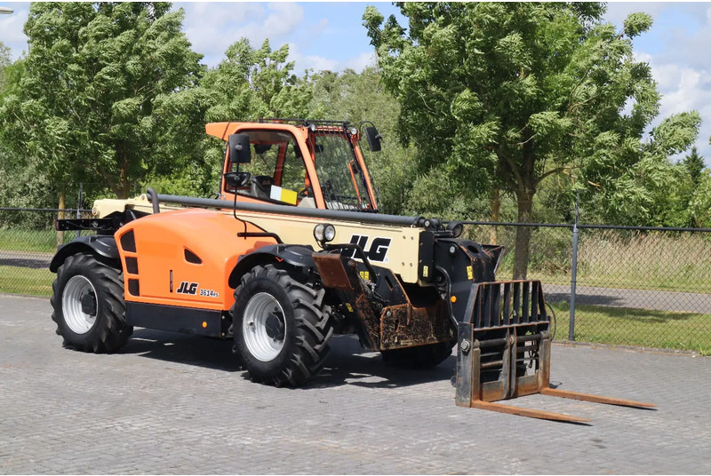 JLG 3614 RS | HYDR. FORKS | BUCKET | LOW HOURS - Teleskopinis krautuvas: foto 5 JLG 3614 RS | HYDR. FORKS | BUCKET | LOW HOURS - Teleskopinis krautuvas: foto 5