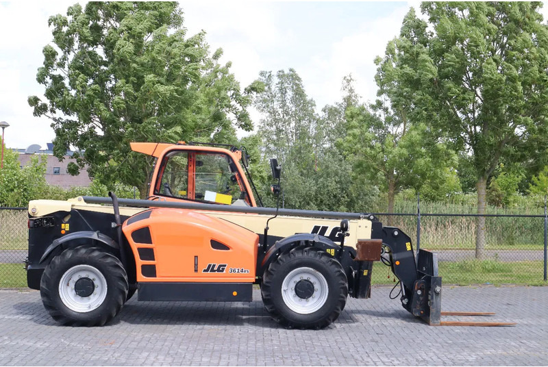 JLG 3614 RS | HYDR. FORKS | BUCKET | LOW HOURS - Teleskopinis krautuvas: foto 4 JLG 3614 RS | HYDR. FORKS | BUCKET | LOW HOURS - Teleskopinis krautuvas: foto 4