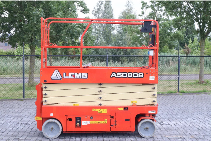 LGMG AS0808 | 10 METER | 230 KG | GS-2646 | 2646ES - Žirklinis keltuvas: foto 4 LGMG AS0808 | 10 METER | 230 KG | GS-2646 | 2646ES - Žirklinis keltuvas: foto 4