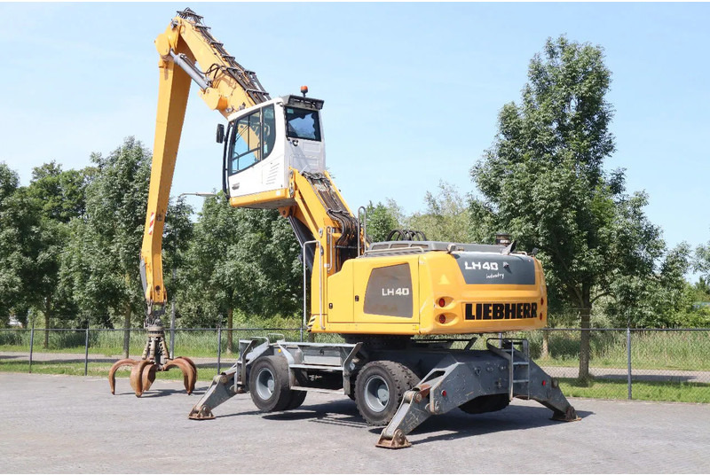Liebherr LH 40 M LITRONIC | GRAB | QUICK COUPLER | 16 METER - Ekskavatorius su ilga strėle: foto 3 Liebherr LH 40 M LITRONIC | GRAB | QUICK COUPLER | 16 METER - Ekskavatorius su ilga strėle: foto 3