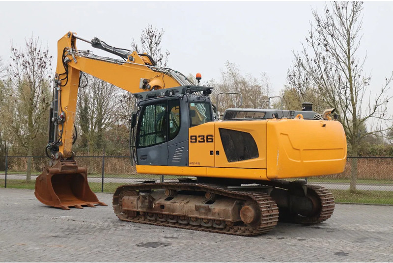 Liebherr R936 NLC | STRAIGHT BOOM | MAGNET GEN | OILQUICK - Vikšrinis ekskavatorius: foto 3 Liebherr R936 NLC | STRAIGHT BOOM | MAGNET GEN | OILQUICK - Vikšrinis ekskavatorius: foto 3