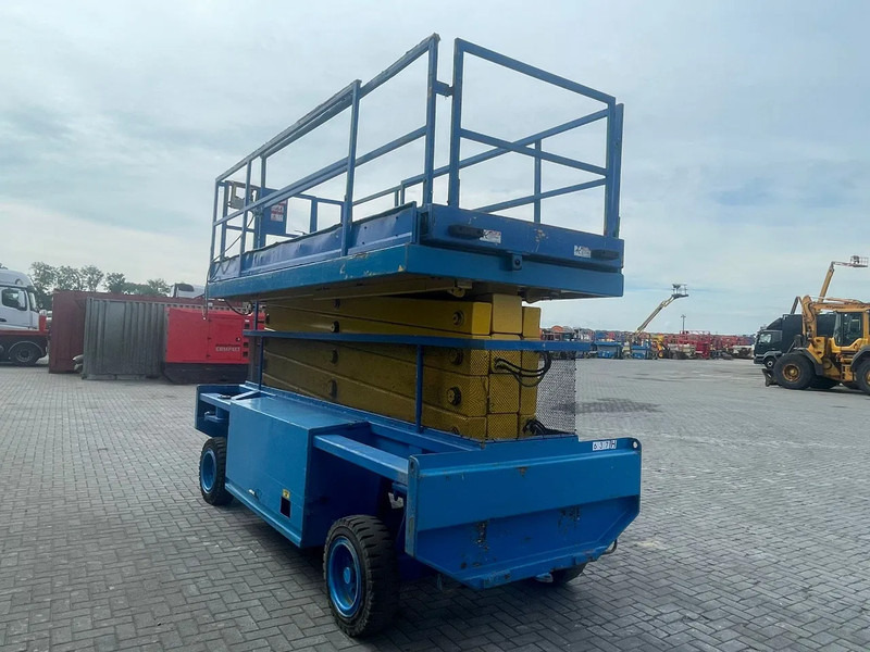 Liftlux SL172-18E2WD | 19.2 METER | NOT WORKING - Žirklinis keltuvas: foto 5 Liftlux SL172-18E2WD | 19.2 METER | NOT WORKING - Žirklinis keltuvas: foto 5