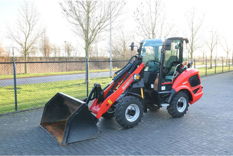 Manitou MLA 5-50 H | BUCKET | QUICK COUPLER | NEW UNUSED - Ratinis krautuvas: foto 2 Manitou MLA 5-50 H | BUCKET | QUICK COUPLER | NEW UNUSED - Ratinis krautuvas: foto 2