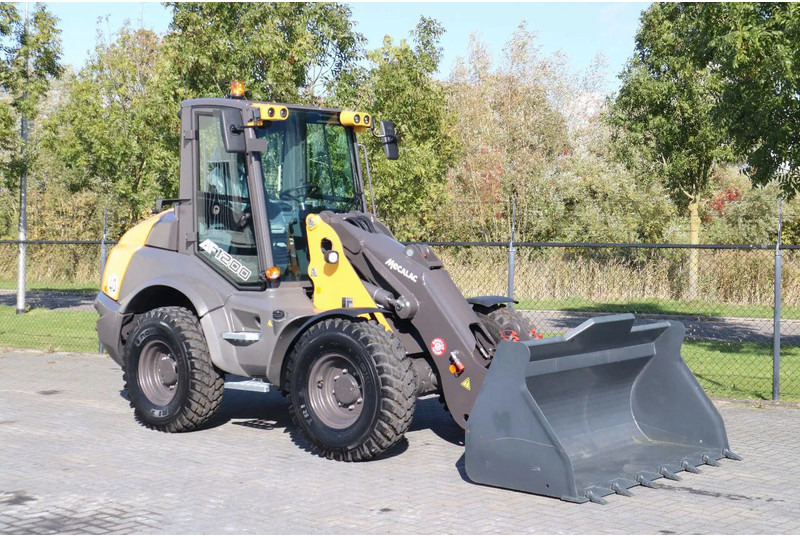 Mecalac AF 1200 | NEW / UNUSED | 40 KM/H | BUCKET | FULL OPTION - Ratinis krautuvas: foto 5 Mecalac AF 1200 | NEW / UNUSED | 40 KM/H | BUCKET | FULL OPTION - Ratinis krautuvas: foto 5