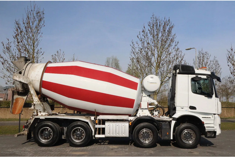Mercedes-Benz Arocs 3251 | 8X4 | INTERMIX 10M3 | BIG AXLES | EURO 6 - Betonvežis: foto 4 Mercedes-Benz Arocs 3251 | 8X4 | INTERMIX 10M3 | BIG AXLES | EURO 6 - Betonvežis: foto 4