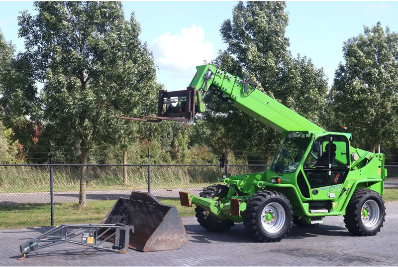 Merlo P40.17 PLUS | FORKS | JIB | BUCKET | GOOD TIRES - Teleskopinis krautuvas: foto 2 Merlo P40.17 PLUS | FORKS | JIB | BUCKET | GOOD TIRES - Teleskopinis krautuvas: foto 2