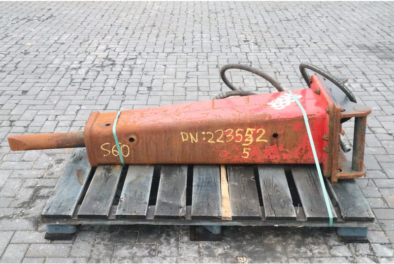 Rammer HAMMER | S60 | HYDRAULIC BREAKER - Padargas - Statybinė technika: foto 4 Rammer HAMMER | S60 | HYDRAULIC BREAKER - Padargas - Statybinė technika: foto 4