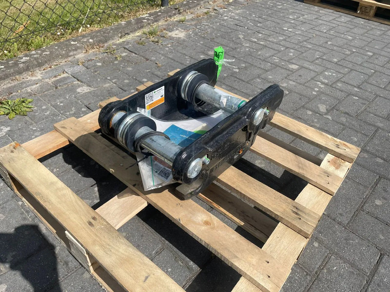 STEELWRIST QC S40 FPL | QUICK COUPLER | 2 - 6 TON | NEW / UNUSED - Hidraulinės žirklės - Statybinė technika: foto 3 STEELWRIST QC S40 FPL | QUICK COUPLER | 2 - 6 TON | NEW / UNUSED - Hidraulinės žirklės - Statybinė technika: foto 3
