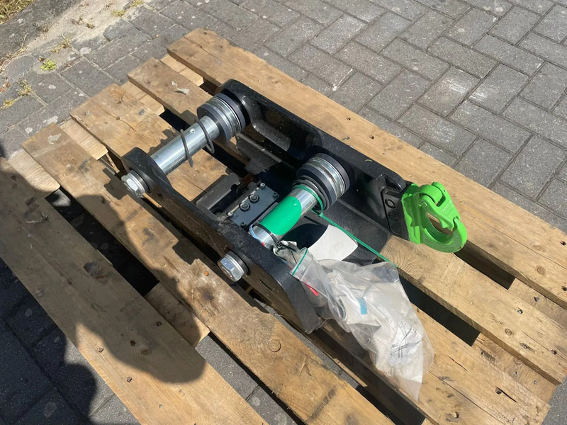 STEELWRIST QC S40 FPL | QUICK COUPLER | 2 - 6 TON | NEW / UNUSED - Hidraulinės žirklės - Statybinė technika: foto 5 STEELWRIST QC S40 FPL | QUICK COUPLER | 2 - 6 TON | NEW / UNUSED - Hidraulinės žirklės - Statybinė technika: foto 5