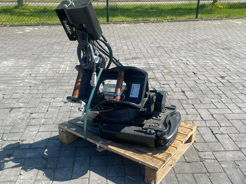 STEELWRIST X07 S40 GR FPH GEN 2 | S40 | GRIPPER | NEW / UNUSED - Rototiltas - Statybinė technika: foto 4 STEELWRIST X07 S40 GR FPH GEN 2 | S40 | GRIPPER | NEW / UNUSED - Rototiltas - Statybinė technika: foto 4