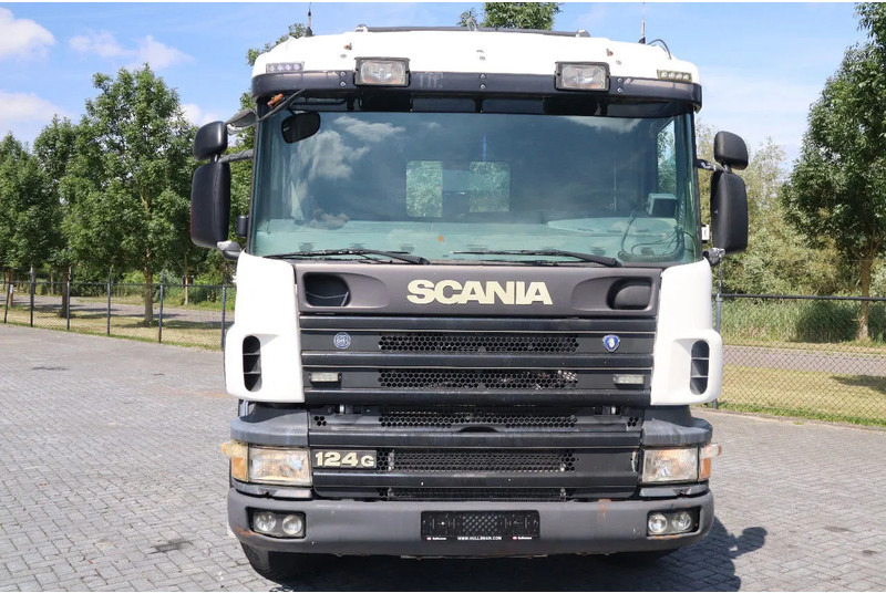Scania P124-420 | 8X4 | HOOKLIFT | MANUAL | BIG AXLES | EURO 3 - Hook-lift sunkvežimis: foto 2 Scania P124-420 | 8X4 | HOOKLIFT | MANUAL | BIG AXLES | EURO 3 - Hook-lift sunkvežimis: foto 2