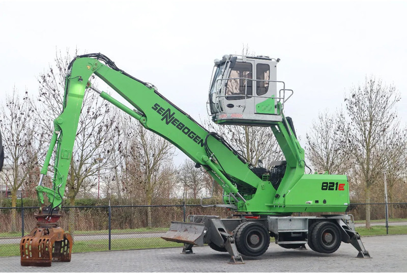 Sennebogen 821E | 821 E | SORTING GRAB | DOZERBLADE | GREAT CONDITION - Ratinis ekskavatorius: foto 2 Sennebogen 821E | 821 E | SORTING GRAB | DOZERBLADE | GREAT CONDITION - Ratinis ekskavatorius: foto 2