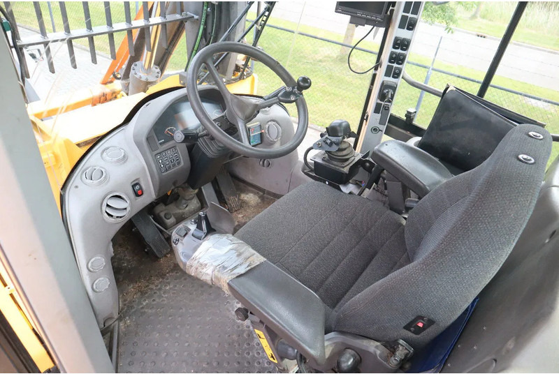 Ratinis krautuvas Volvo L180 F HL | HIGH-LIFT | LOG STACKER | HOLZ GRAPPLE: foto 15