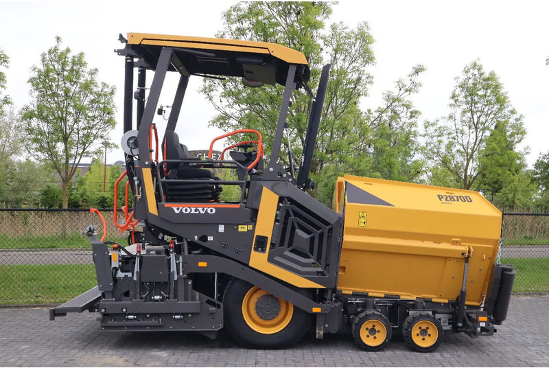 Volvo P2870 D ABG | ASPHALT PAVER | NEW / UNUSED | BOMAG BF300 - Asfalto mašina: foto 4 Volvo P2870 D ABG | ASPHALT PAVER | NEW / UNUSED | BOMAG BF300 - Asfalto mašina: foto 4