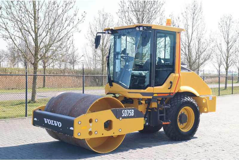 Volvo SD75B | SD 75 B | NEW / UNUSED | 1 YEAR WARRANTY - Kombinuotas volas: foto 2 Volvo SD75B | SD 75 B | NEW / UNUSED | 1 YEAR WARRANTY - Kombinuotas volas: foto 2