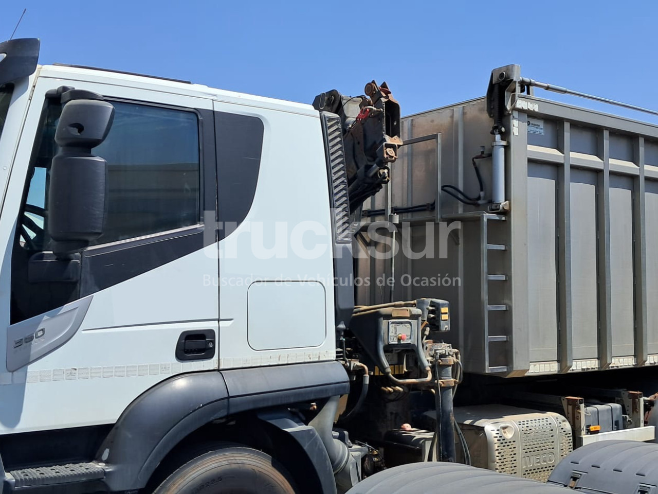 IVECO AT260SY/PS 360CV - Savivartis sunkvežimis, Sunkvežimis su kranu: foto 3 IVECO AT260SY/PS 360CV - Savivartis sunkvežimis, Sunkvežimis su kranu: foto 3