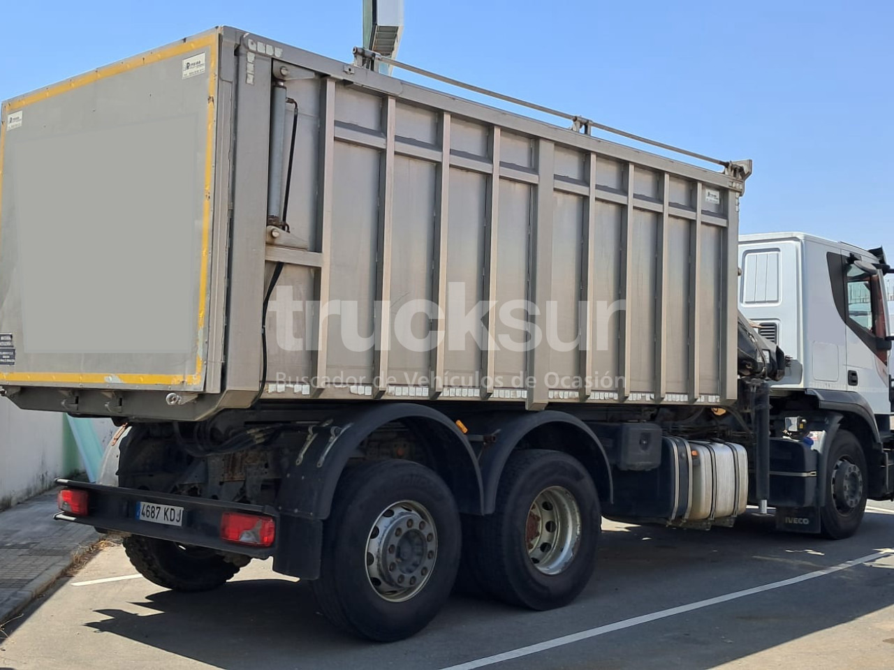 IVECO AT260SY/PS 360CV - Savivartis sunkvežimis, Sunkvežimis su kranu: foto 2 IVECO AT260SY/PS 360CV - Savivartis sunkvežimis, Sunkvežimis su kranu: foto 2