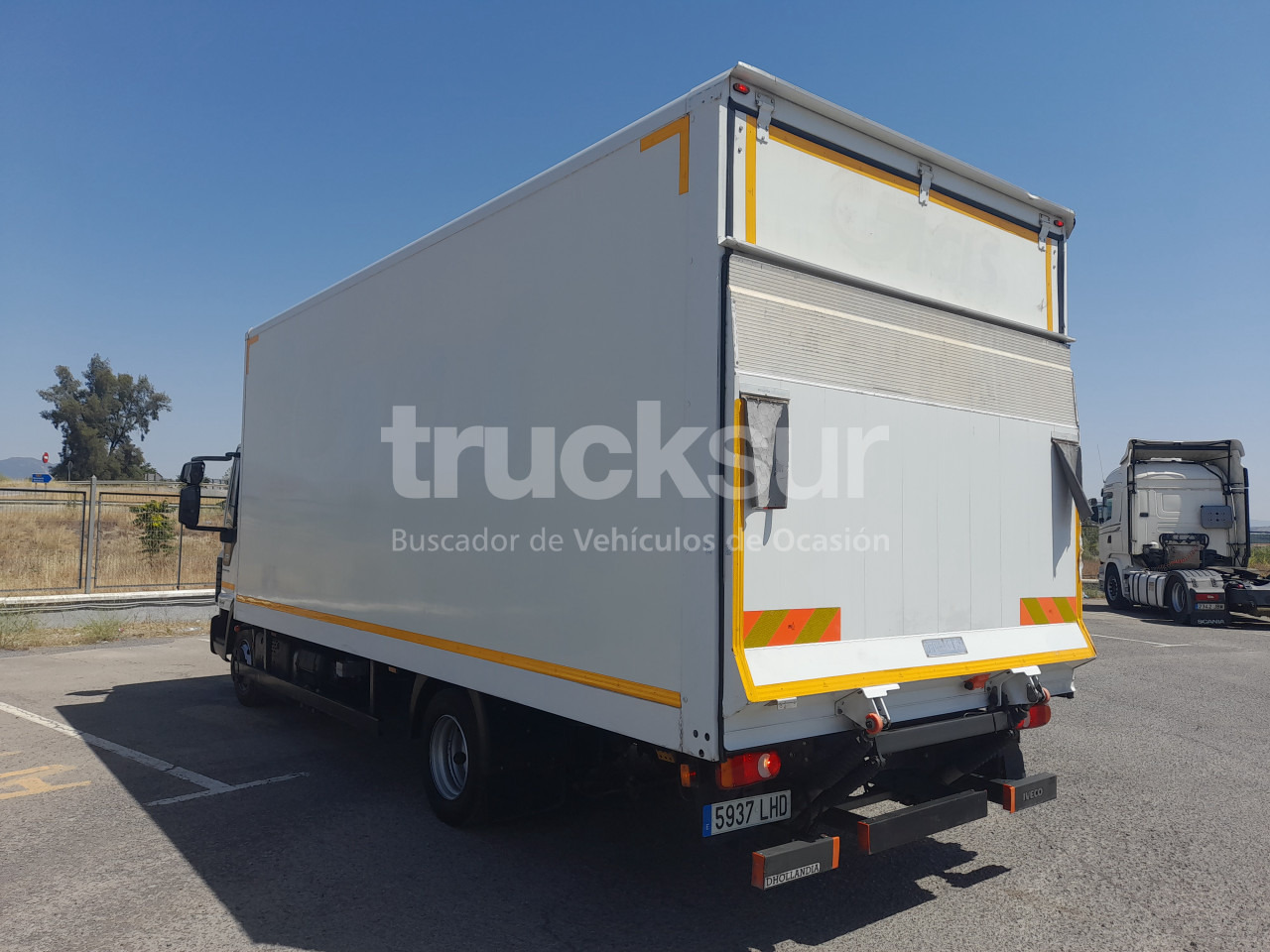 IVECO EUROCARGO 210.75 P/E - Furgonas sunkvežimis: foto 3 IVECO EUROCARGO 210.75 P/E - Furgonas sunkvežimis: foto 3