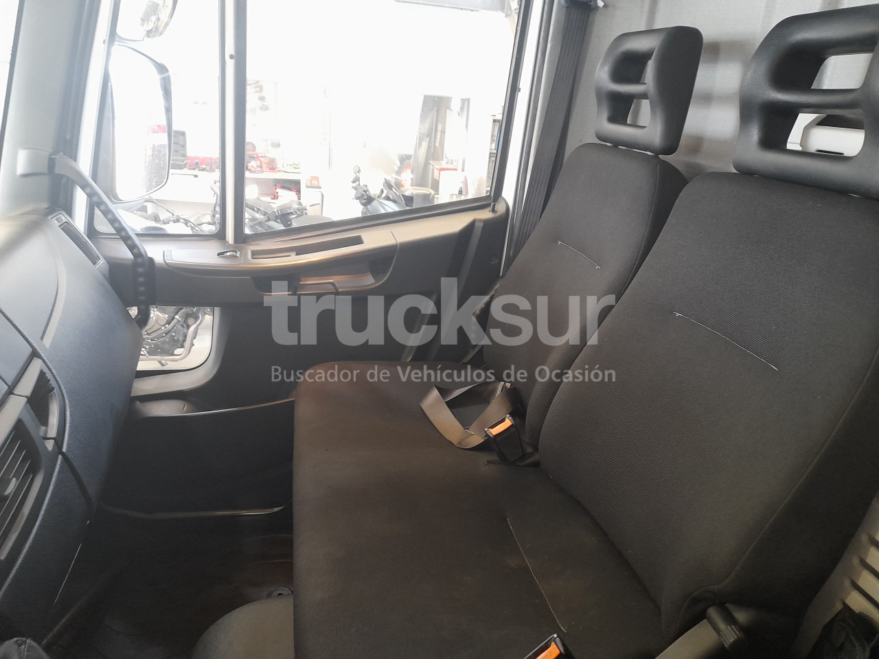 Furgonas sunkvežimis IVECO EUROCARGO 210.75 P/E: foto 9