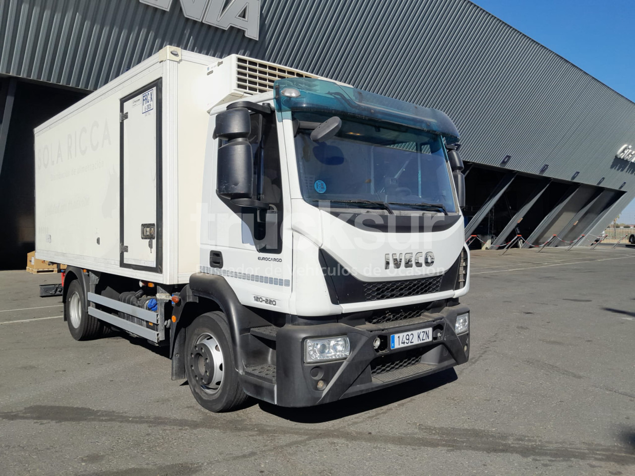 IVECO ML120E22 FRC-X - Furgonas sunkvežimis: foto 1 IVECO ML120E22 FRC-X - Furgonas sunkvežimis: foto 1
