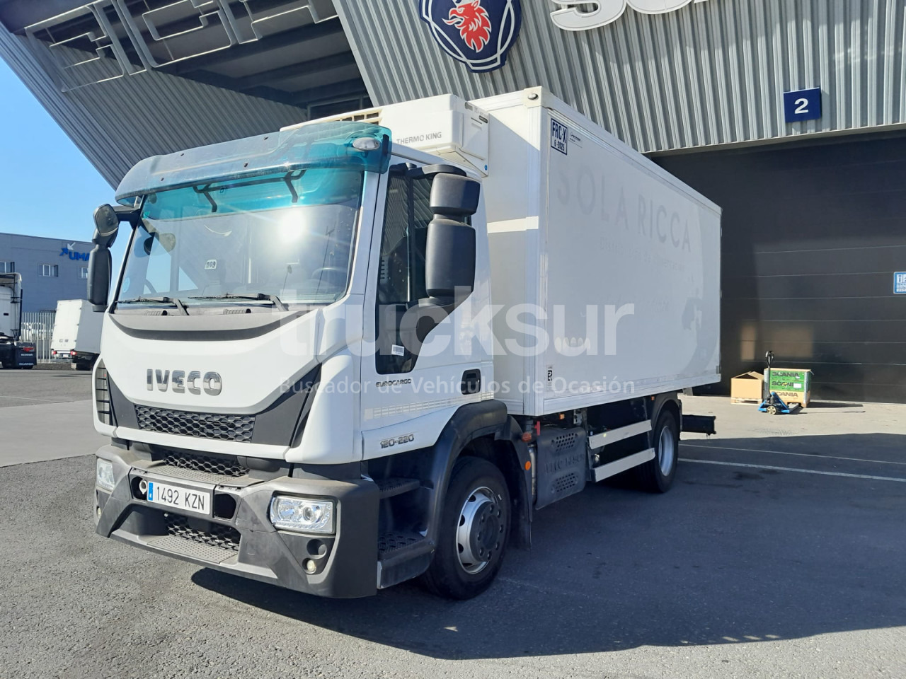 IVECO ML120E22 FRC-X - Furgonas sunkvežimis: foto 2 IVECO ML120E22 FRC-X - Furgonas sunkvežimis: foto 2