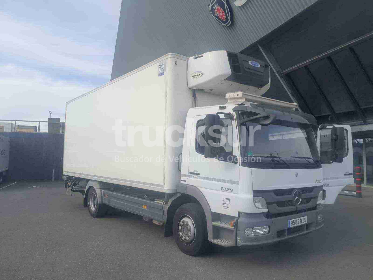 MERCEDES ATEGO FRC - Refrižeratorius sunkvežimis: foto 1 MERCEDES ATEGO FRC - Refrižeratorius sunkvežimis: foto 1