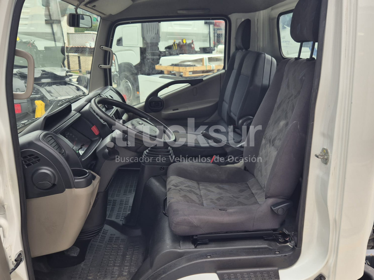 NISSAN NT 400 lizingą NISSAN NT 400: foto 9