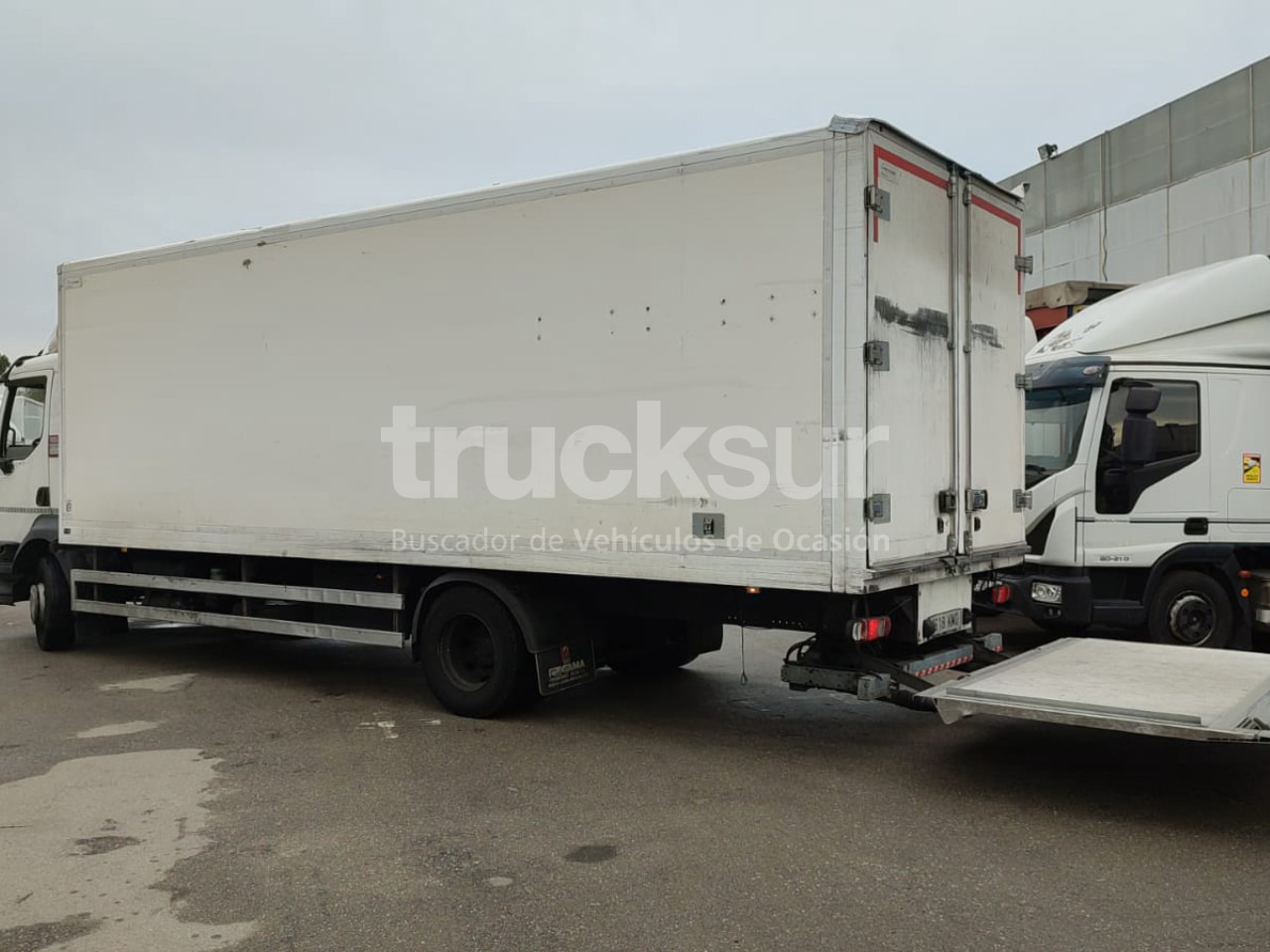 RENAULT D 14.240 - Furgonas sunkvežimis: foto 5 RENAULT D 14.240 - Furgonas sunkvežimis: foto 5
