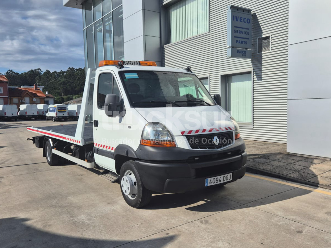 RENAULT MASTER - Evakuatorius: foto 2 RENAULT MASTER - Evakuatorius: foto 2
