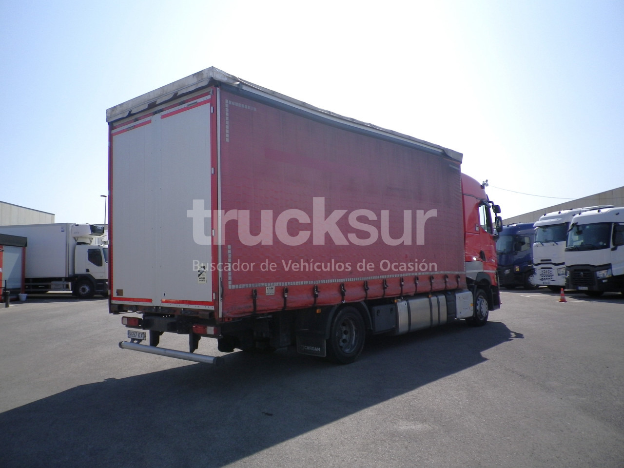 RENAULT T480 HIGH SLEEPER CAB - Tentinis sunkvežimis: foto 4 RENAULT T480 HIGH SLEEPER CAB - Tentinis sunkvežimis: foto 4
