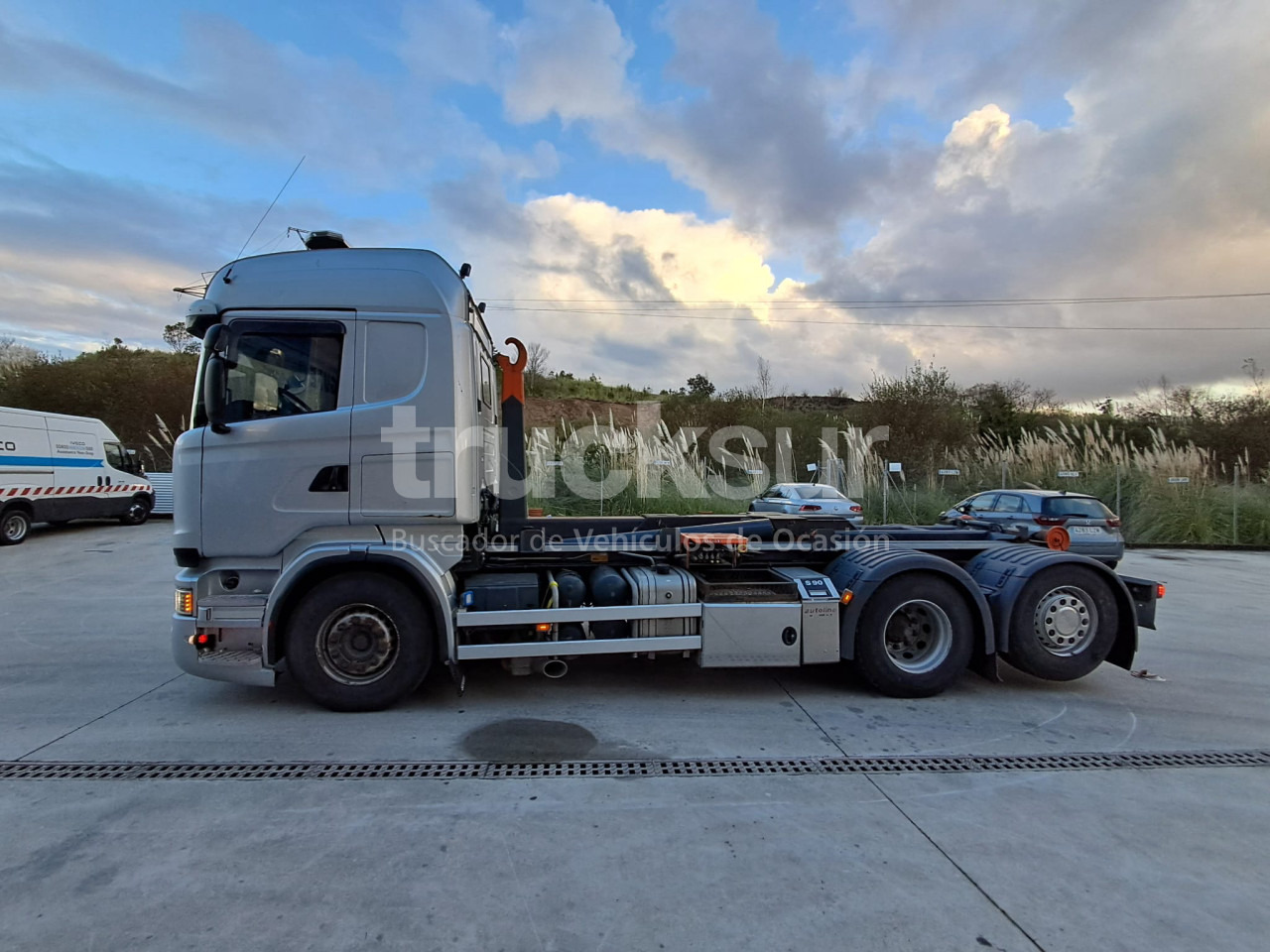 SCANIA R580.26 ejes 6x2*4 - Hook-lift sunkvežimis: foto 5 SCANIA R580.26 ejes 6x2*4 - Hook-lift sunkvežimis: foto 5