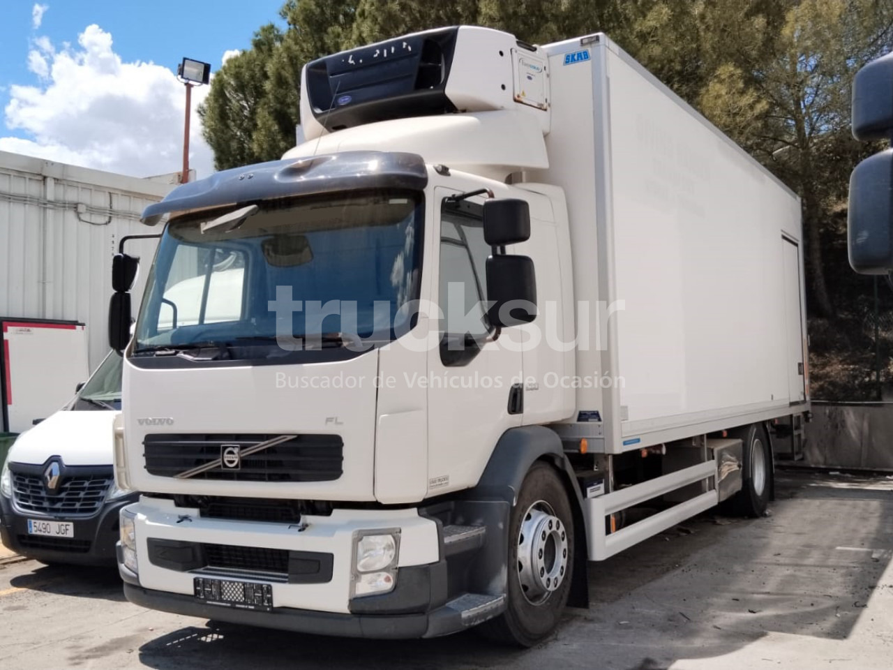 VOLVO FL290 - Refrižeratorius sunkvežimis: foto 1 VOLVO FL290 - Refrižeratorius sunkvežimis: foto 1