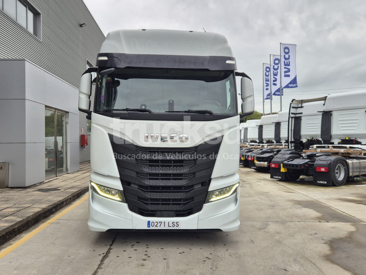 IVECO S-WAY AS440S51T/P - Vilkikas: foto 3 IVECO S-WAY AS440S51T/P - Vilkikas: foto 3