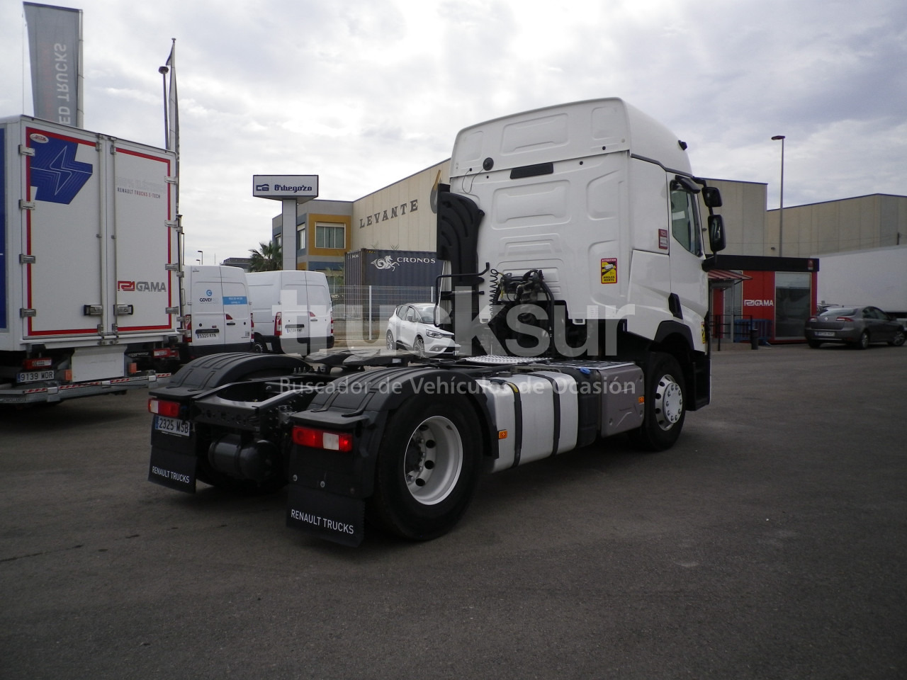 RENAULT T440 SLEEPER CAB - Vilkikas: foto 4 RENAULT T440 SLEEPER CAB - Vilkikas: foto 4