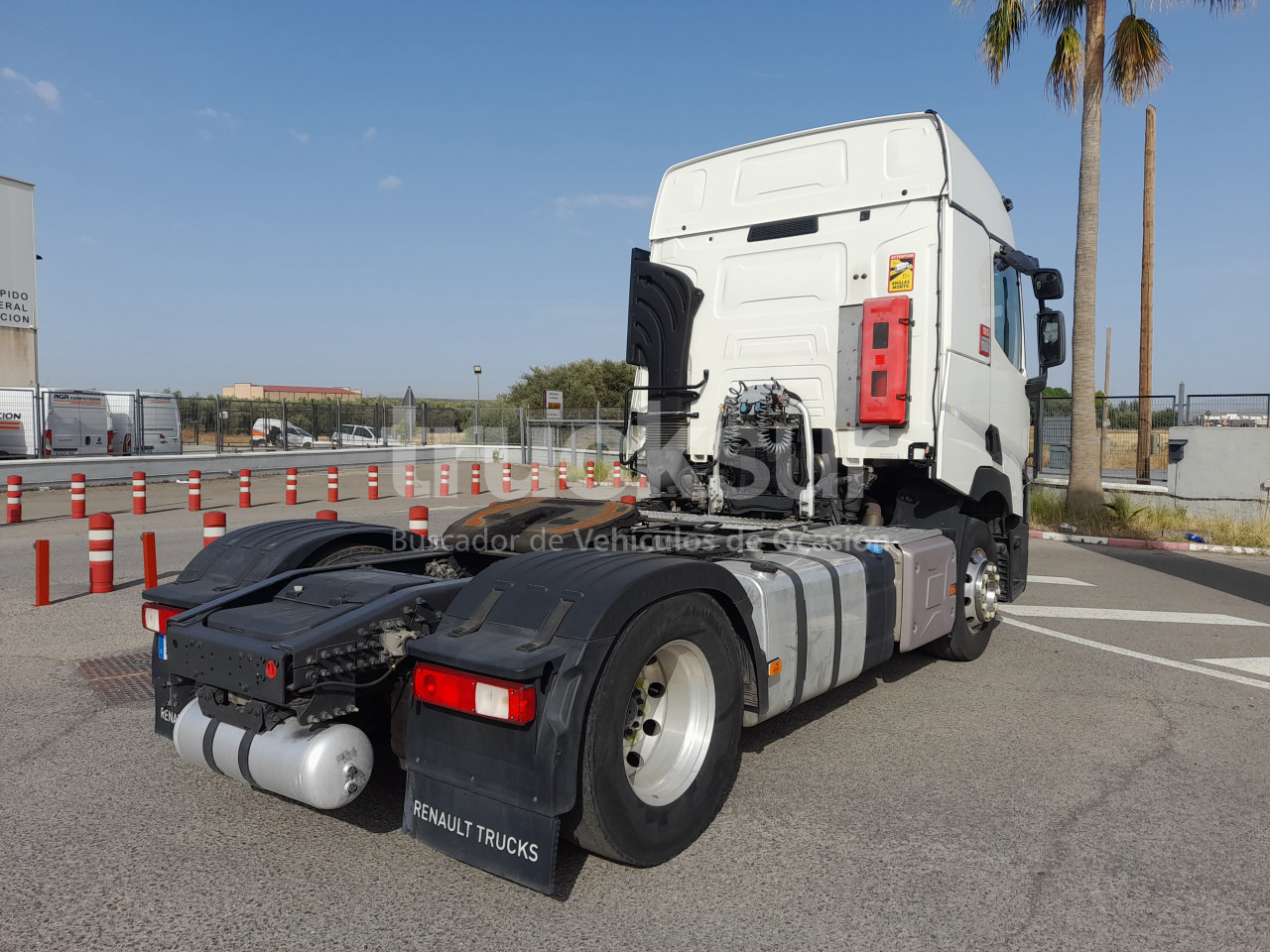 RENAULT T480 SLEEPER CAB - Vilkikas: foto 5 RENAULT T480 SLEEPER CAB - Vilkikas: foto 5