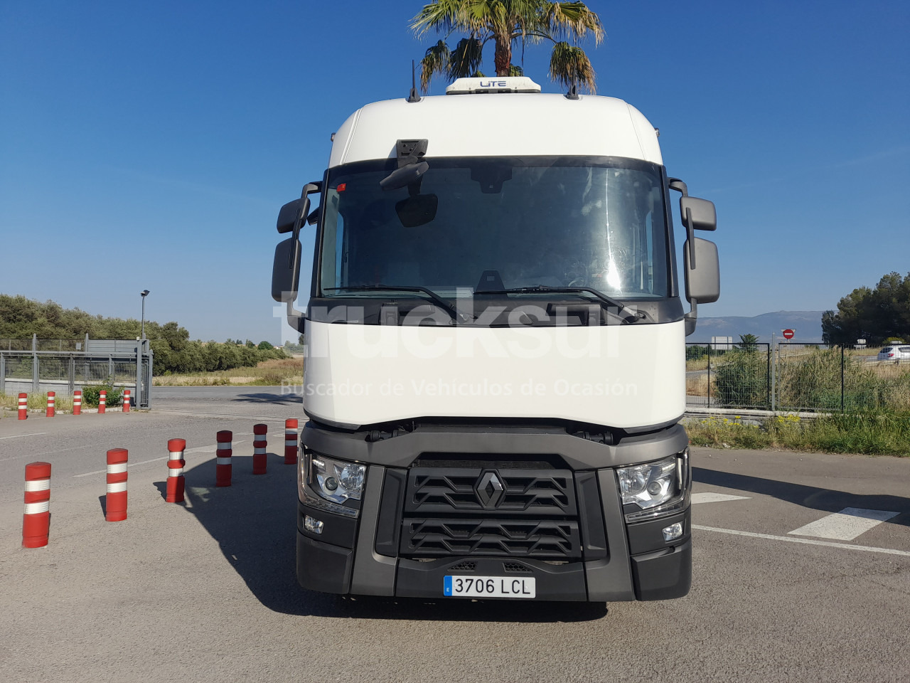 RENAULT T480 SLEEPER CAB - Vilkikas: foto 4 RENAULT T480 SLEEPER CAB - Vilkikas: foto 4