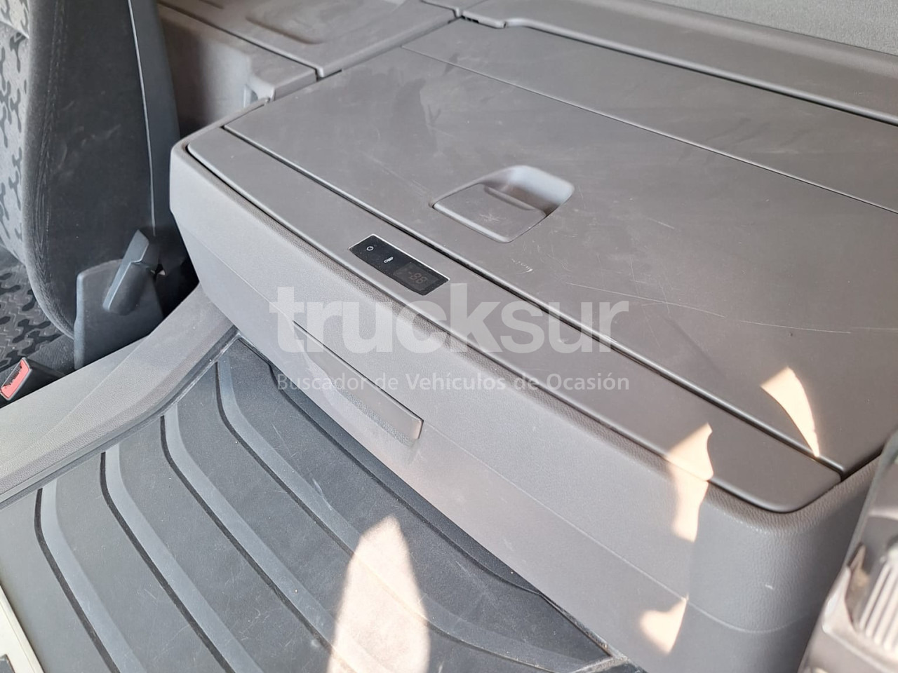 SCANIA P450 - Vilkikas: foto 5 SCANIA P450 - Vilkikas: foto 5