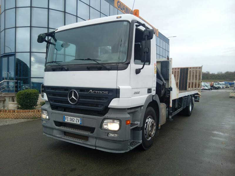 Mercedes Actros 2532 - Platforminis/ Bortinis sunkvežimis: foto 1 Mercedes Actros 2532 - Platforminis/ Bortinis sunkvežimis: foto 1