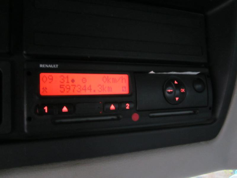 Platforminis/ Bortinis sunkvežimis Renault Kerax 370 DXI: foto 16 Platforminis/ Bortinis sunkvežimis Renault Kerax 370 DXI: foto 16