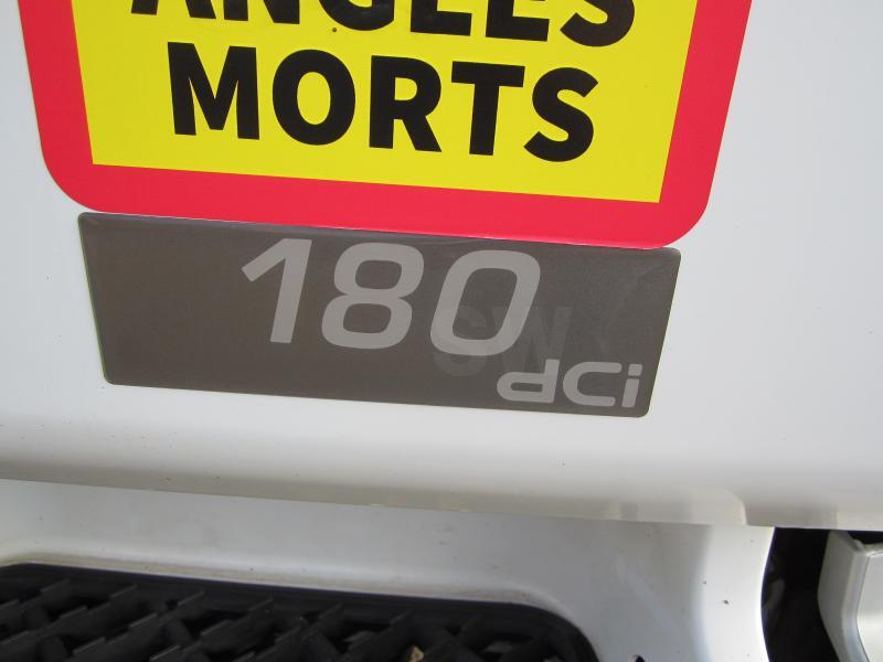Renault Midlum 180 DCI - Tentinis sunkvežimis: foto 3 Renault Midlum 180 DCI - Tentinis sunkvežimis: foto 3