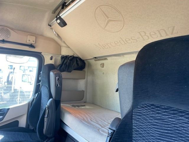 Mercedes Actros 1845 - Vilkikas: foto 5 Mercedes Actros 1845 - Vilkikas: foto 5