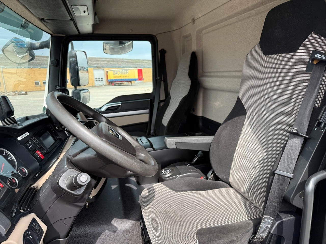 MAN TGL 12.220 4x2 Euro 6 Koffer - Furgonas sunkvežimis: foto 5 MAN TGL 12.220 4x2 Euro 6 Koffer - Furgonas sunkvežimis: foto 5