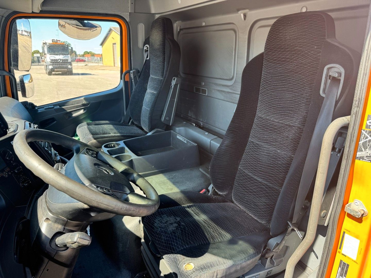 Mercedes-Benz Atego 1223 4x2 Euro 6 Hvidtved Cityflex 204 - Asenizatorius: foto 5 Mercedes-Benz Atego 1223 4x2 Euro 6 Hvidtved Cityflex 204 - Asenizatorius: foto 5