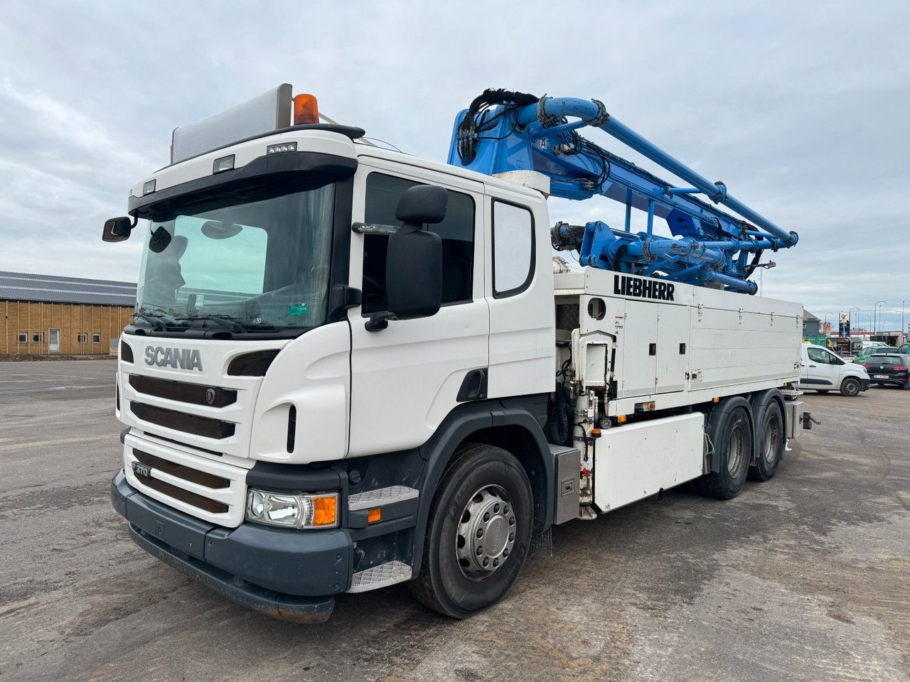 Scania P370 6x4 Liebherr THP140H 24 M4 XH Betonpumpe - Betono siurblys: foto 1 Scania P370 6x4 Liebherr THP140H 24 M4 XH Betonpumpe - Betono siurblys: foto 1