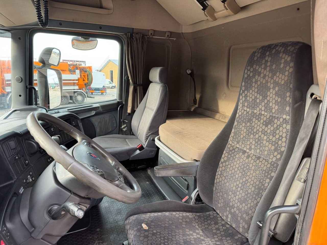 Scania R450 4x2 Euro 6 Disab Centurion LN20 Sauglader - Asenizatorius: foto 5 Scania R450 4x2 Euro 6 Disab Centurion LN20 Sauglader - Asenizatorius: foto 5