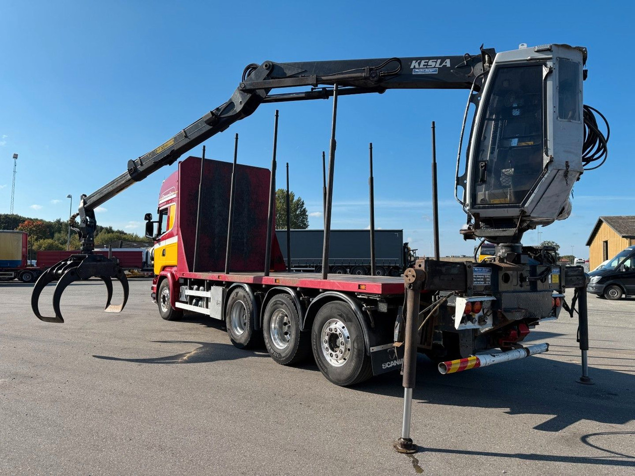 Scania R580 V8 8x4*4 Crane Kesla 21127 / Woodtransport - Sunkvežimis su kranu: foto 4 Scania R580 V8 8x4*4 Crane Kesla 21127 / Woodtransport - Sunkvežimis su kranu: foto 4