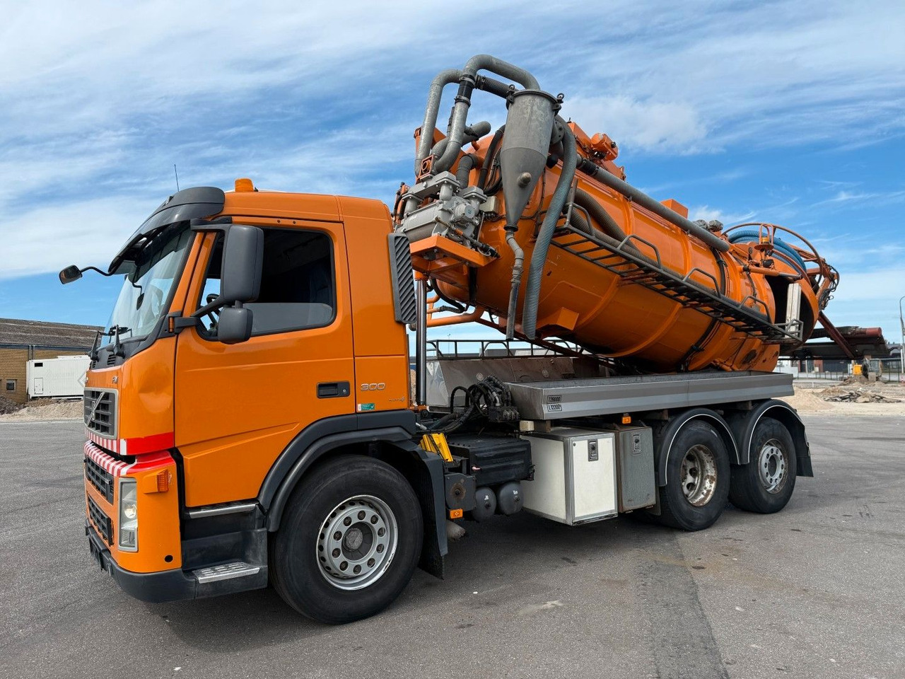 Volvo FM300 6x2*4 Simon Moos 10.500 l. Combi / Tipper - Asenizatorius: foto 5 Volvo FM300 6x2*4 Simon Moos 10.500 l. Combi / Tipper - Asenizatorius: foto 5
