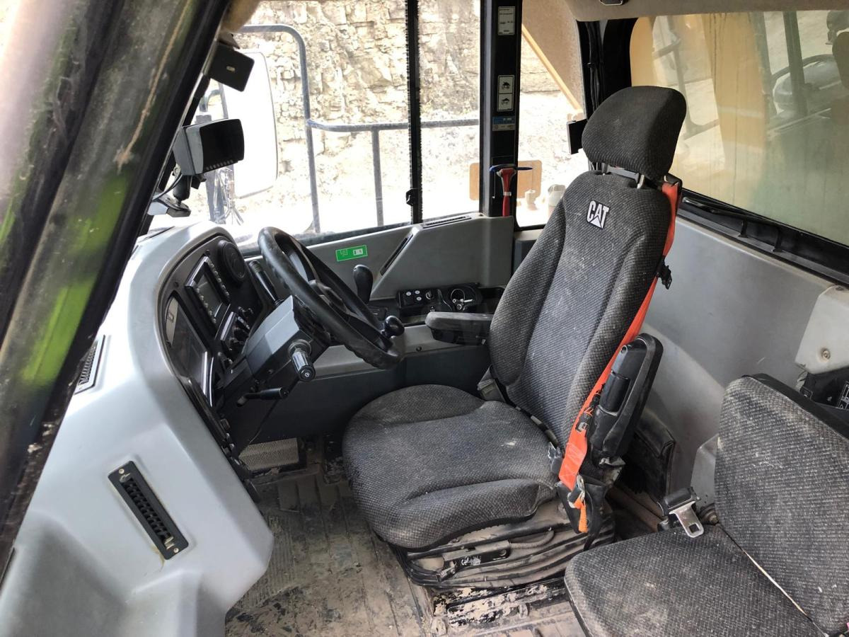 Caterpillar 770G - Karjerinis savivartis: foto 5 Caterpillar 770G - Karjerinis savivartis: foto 5