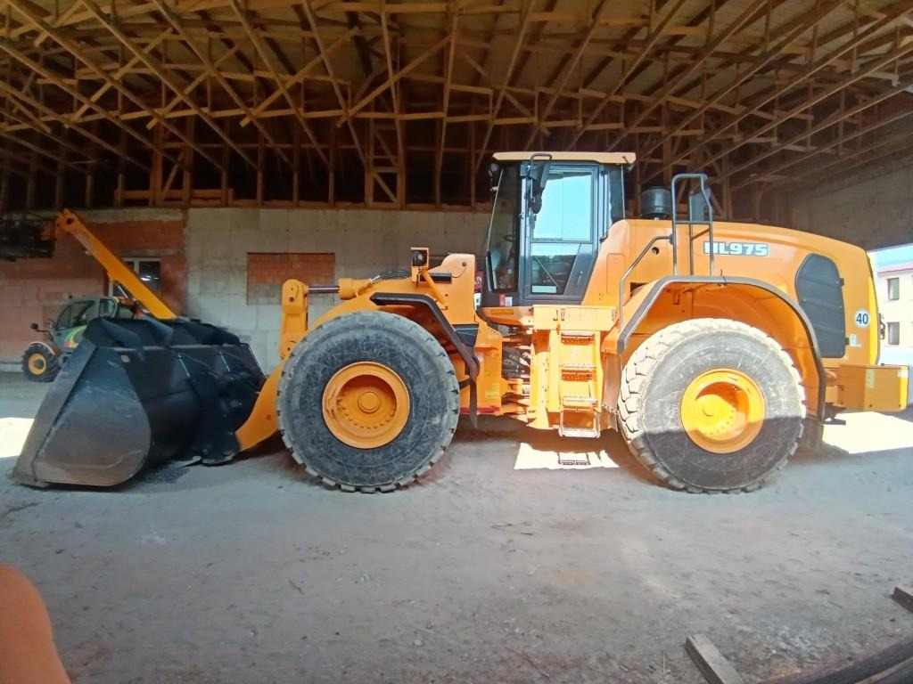 Hyundai HL975 - Ratinis krautuvas: foto 1 Hyundai HL975 - Ratinis krautuvas: foto 1