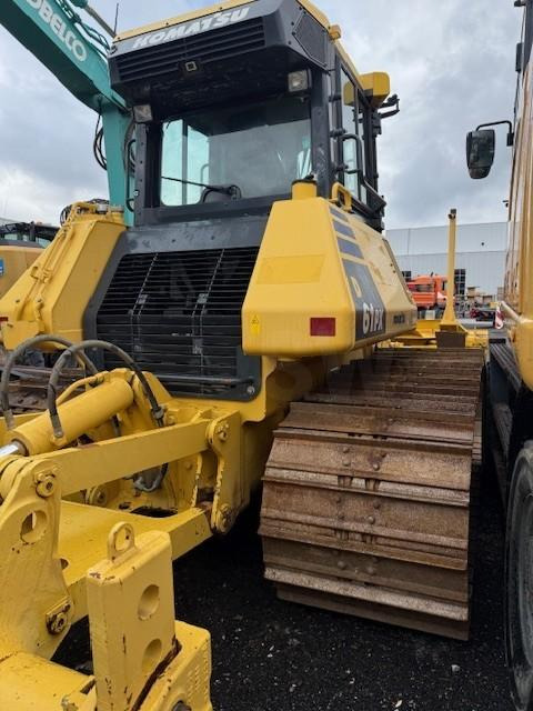 Komatsu D61PX-24 - Buldozeris: foto 2 Komatsu D61PX-24 - Buldozeris: foto 2